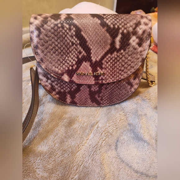 Michael Kors Jet set crossbody bag - Picture 1 of 15